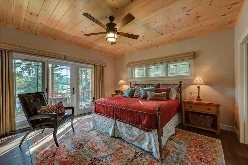 Master Bedroom Interior Design Ideas (18)